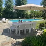 Un Petit Paradis Insoupsonne