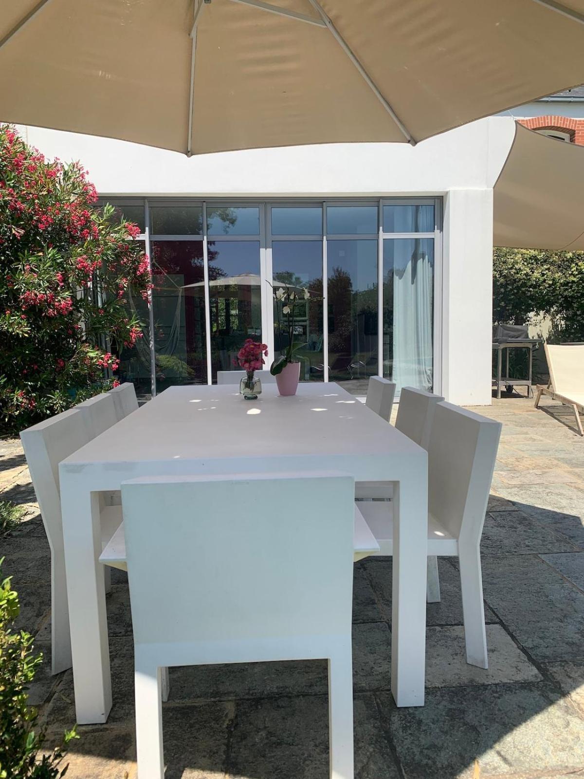 Un Petit Paradis Insoupsonne *